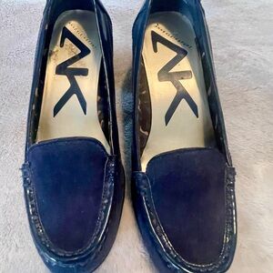Anne Klein Women's Dark Blue Wedge Loafers size 8.5 M